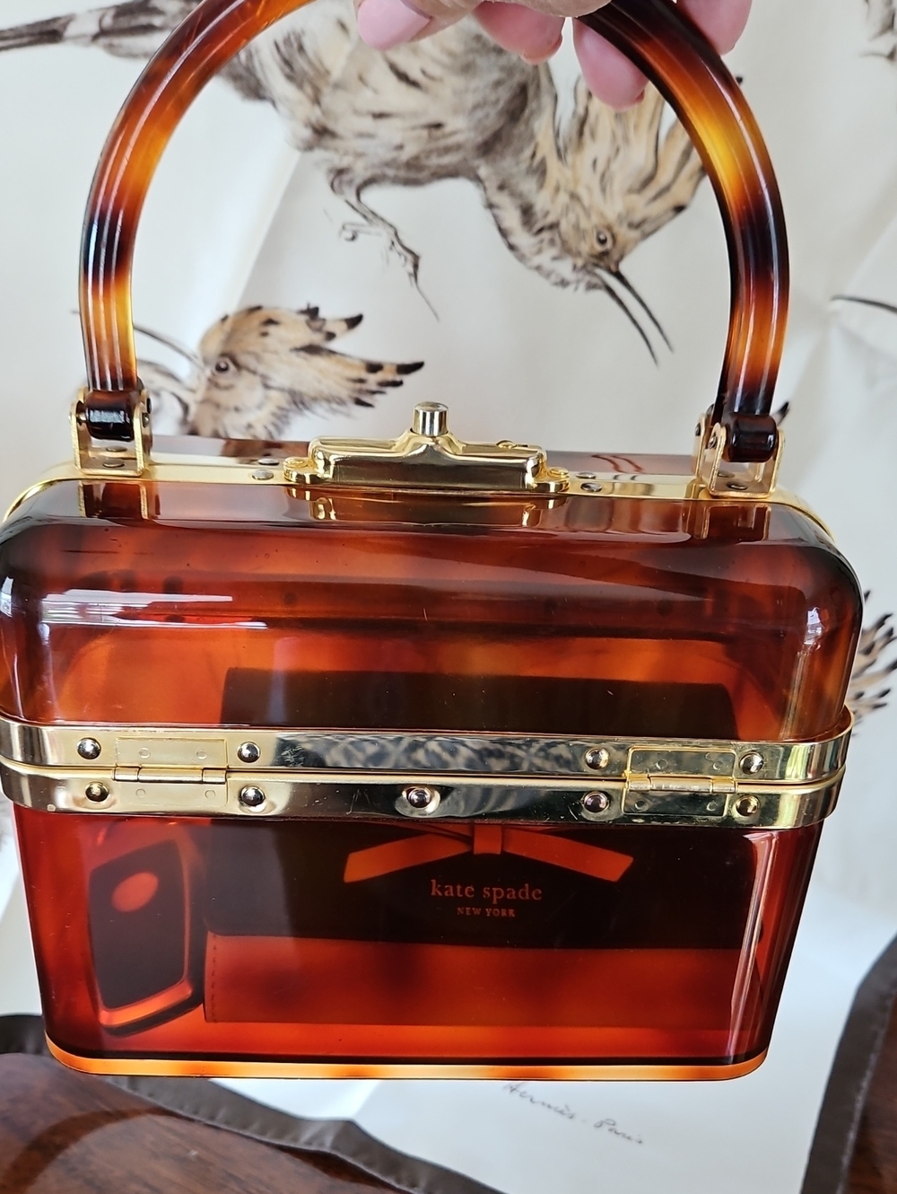 Vintage 1970s French Tortoiseshell Lucite Trunk Purse Amber/Brown - Gold Trim - Picture 13 of 16